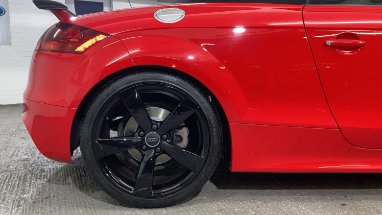 Audi TT 2.0 TDI Quattro Black Edition 2dr Diesel Roadster